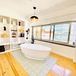 The Postcard Avenue Oda ve Kahvaltı 4*