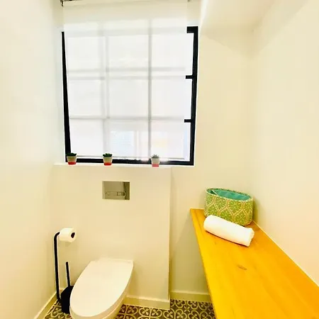 The Postcard Avenue Bed & Breakfast