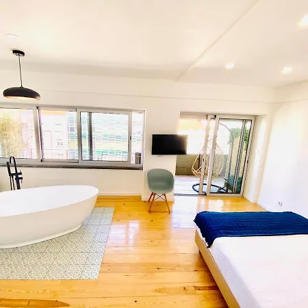 Bed & Breakfast The Postcard Avenue Lisboa