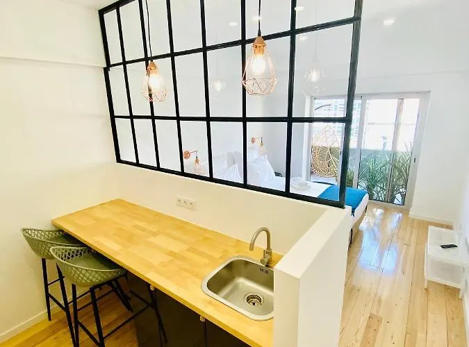 Bed & Breakfast The Postcard Avenue Lissabon