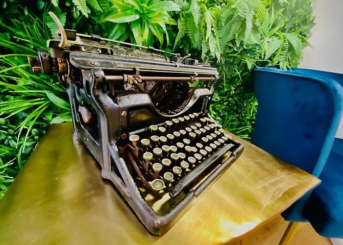 The Postcard Avenue Lissabon