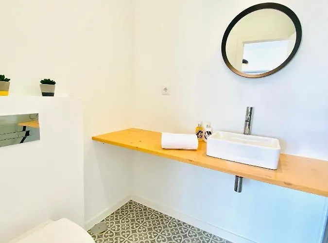 The Postcard Avenue Bed & Breakfast Lissabon