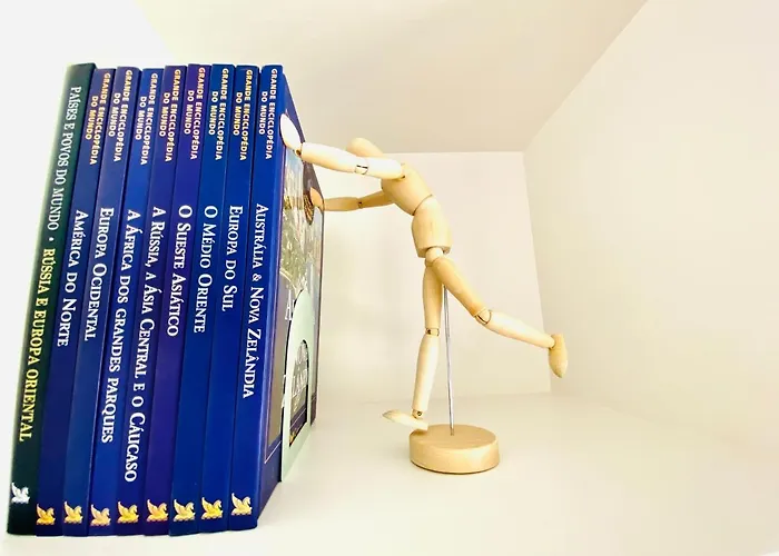 The Postcard Avenue Lissabon